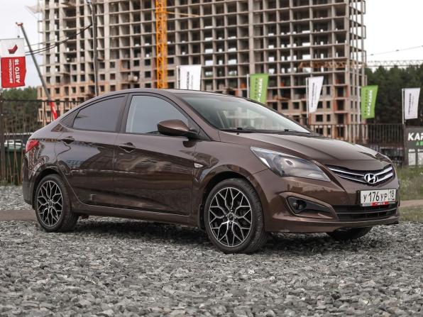 Hyundai Solaris I Рестайлинг с пробегом 2016 года, цена 984 000 рублей, 129380 км, седан, Автокод Объявления