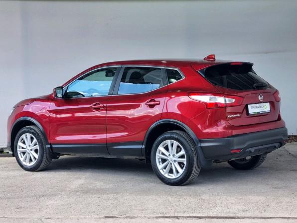 Nissan Qashqai II с пробегом 2018 года, цена 1 669 000 рублей, 145000 км, внедорожник, Автокод Объявления