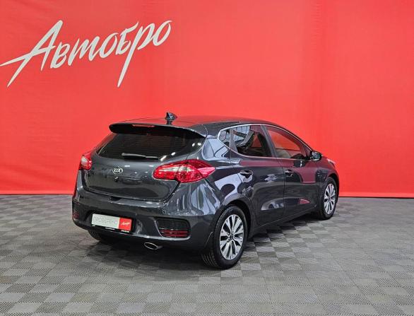 Kia Ceed II Рестайлинг с пробегом 2018 года, цена 1 565 000 рублей, 78057 км, хэтчбек, Автокод Объявления