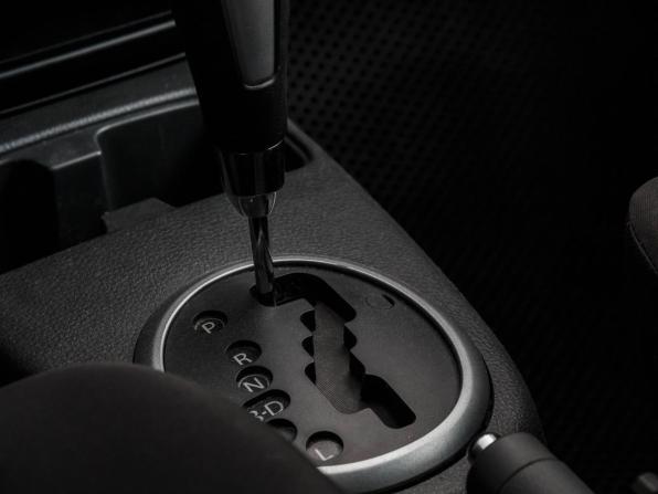 Suzuki SX4 I (Classic) Рестайлинг с пробегом 2011 года, цена 999 000 рублей, 177399 км, хэтчбек, Автокод Объявления