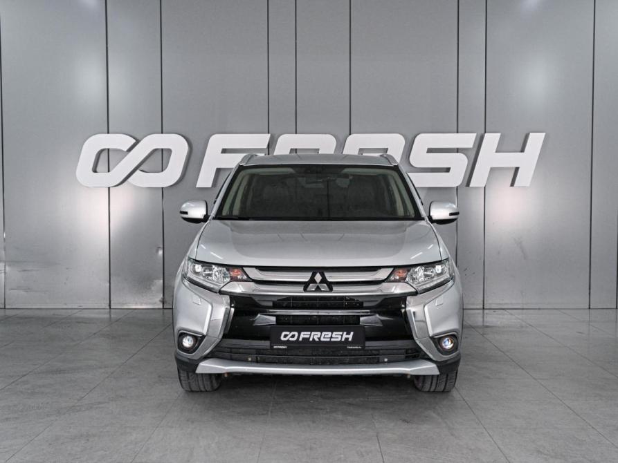 Mitsubishi Outlander III Рестайлинг Ростов-на-Дону  - изображение 3