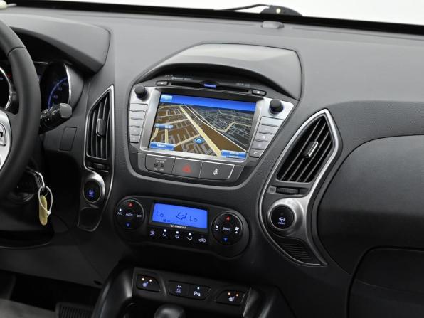 Hyundai ix35 I Рестайлинг с пробегом 2014 года, цена 1 249 000 рублей, 200000 км, внедорожник, Автокод Объявления
