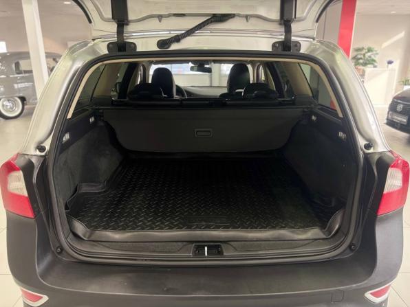 Volvo XC70 II с пробегом 2008 года, цена 1 119 900 рублей, 260000 км, универсал, Автокод Объявления