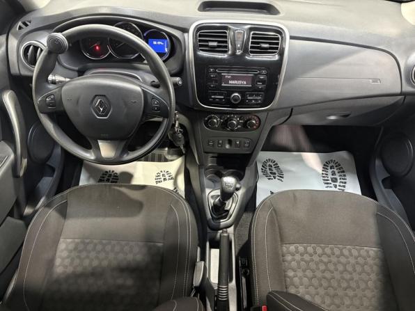 Renault Logan II с пробегом 2015 года, цена 735 000 рублей, 56192 км, седан, Автокод Объявления
