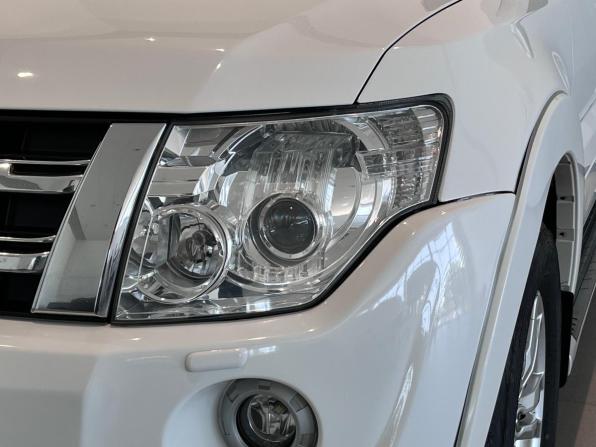 Mitsubishi Pajero IV Рестайлинг 1 с пробегом 2013 года, цена 2 100 000 рублей, 331632 км, внедорожник, Автокод Объявления