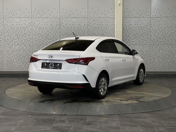 Hyundai Solaris II Рестайлинг с пробегом 2021 года, цена 860 000 рублей, 139005 км, седан, Автокод Объявления