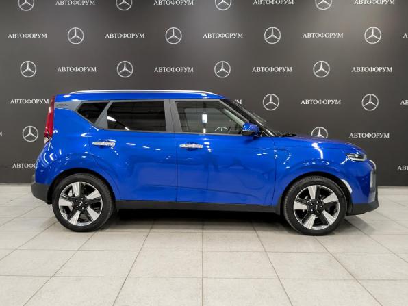 Kia Soul III с пробегом 2022 года, цена 2 345 000 рублей, 55773 км, хэтчбек, Автокод Объявления