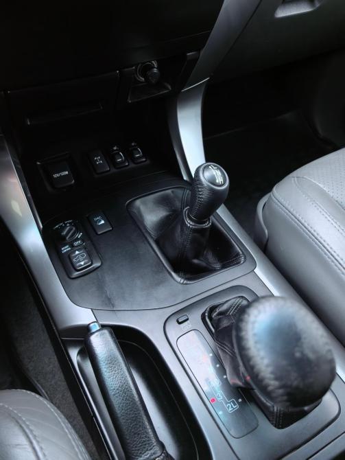 Toyota Land Cruiser Prado 120 Series Рестайлинг Санкт-Петербург  - изображение 17