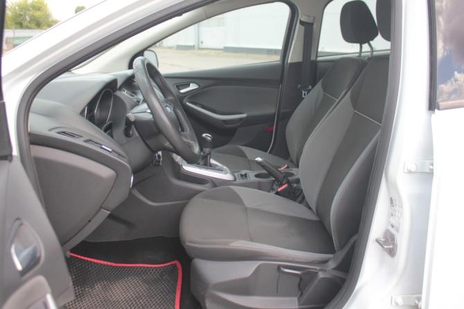 Ford Focus III с пробегом 2013 года, цена 650 000 рублей, 230410 км, универсал, Автокод Объявления