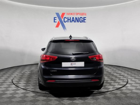 Kia Ceed II Рестайлинг с пробегом 2018 года, цена 1 061 000 рублей, 185066 км, универсал, Автокод Объявления