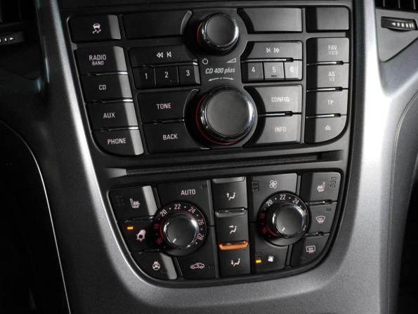 Opel Astra J Рестайлинг с пробегом 2014 года, цена 849 000 рублей, 138223 км, хэтчбек, Автокод Объявления