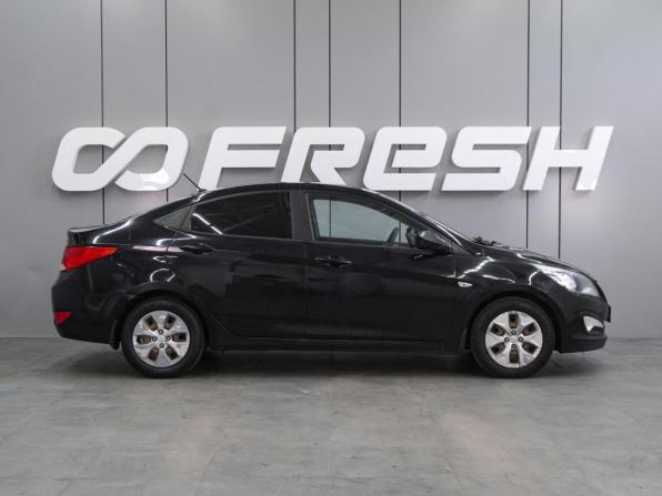 Hyundai Solaris I Рестайлинг с пробегом 2014 года, цена 819 000 рублей, 242764 км, седан, Автокод Объявления
