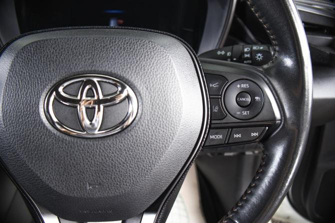 Toyota Corolla XII (E210) с пробегом 2020 года, цена 1 849 000 рублей, 64100 км, универсал, Автокод Объявления