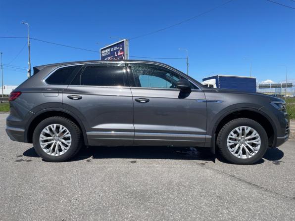 Volkswagen Touareg III с пробегом 2018 года, цена 4 300 000 рублей, 152812 км, внедорожник, Автокод Объявления