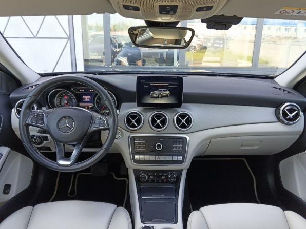 Mercedes-Benz GLA I (X156) Рестайлинг с пробегом 2018 года, цена 2 499 000 рублей, 117000 км, внедорожник, Автокод Объявления