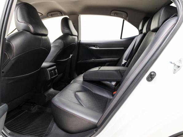 Toyota Camry VIII (XV70) Рестайлинг с пробегом 2021 года, цена 2 998 000 рублей, 72821 км, седан, Автокод Объявления