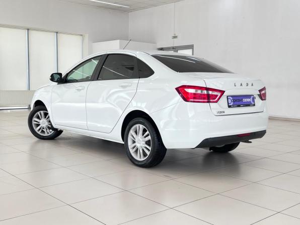 Lada (ВАЗ) Vesta I с пробегом 2017 года, цена 870 000 рублей, 95766 км, седан, Автокод Объявления