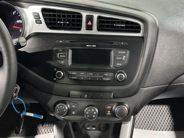Kia Ceed II с пробегом 2013 года, цена 959 000 рублей, 165000 км, хэтчбек, Автокод Объявления