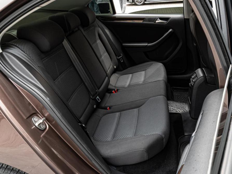 Volkswagen Jetta VI Рестайлинг Краснодар  - изображение 7