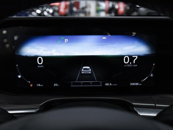 Kia K5 III с пробегом 2023 года, цена 3 199 000 рублей, 30000 км, седан, Автокод Объявления