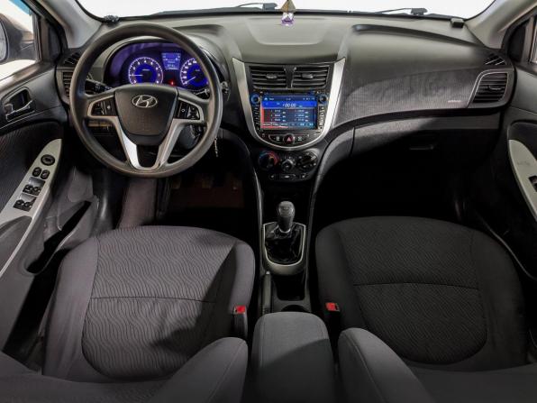 Hyundai Solaris I с пробегом 2012 года, цена 648 900 рублей, 223000 км, седан, Автокод Объявления