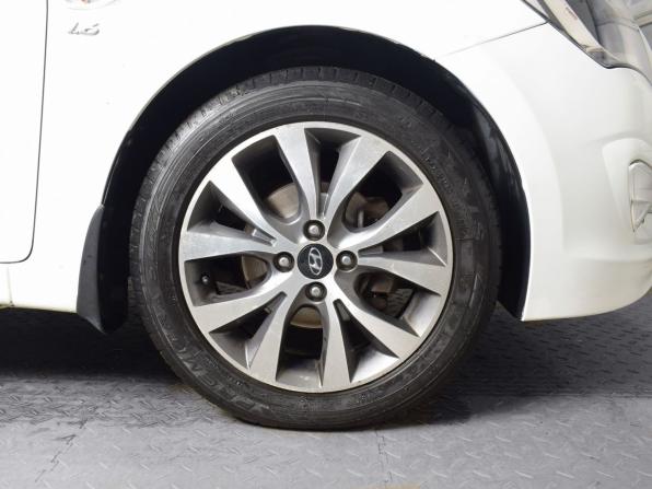 Hyundai Solaris I Рестайлинг с пробегом 2016 года, цена 1 149 995 рублей, 122567 км, седан, Автокод Объявления