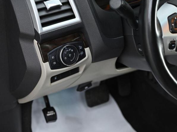 Ford Explorer V с пробегом 2013 года, цена 1 099 000 рублей, 132788 км, внедорожник, Автокод Объявления