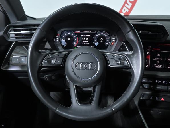 Audi A3 IV (8Y) с пробегом 2022 года, цена 2 880 000 рублей, 46743 км, седан, Автокод Объявления