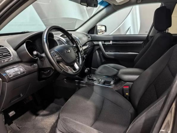 Kia Sorento II Рестайлинг с пробегом 2020 года, цена 2 235 000 рублей, 94937 км, внедорожник, Автокод Объявления