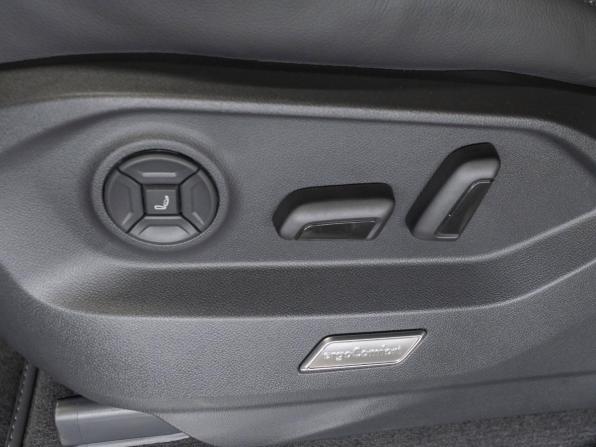 Volkswagen Touareg III Рестайлинг с пробегом 2026 года, цена 13 400 000 рублей, 57 км, внедорожник, Автокод Объявления