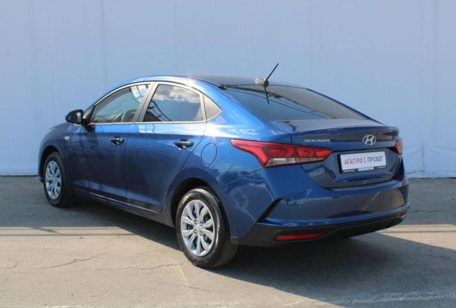 Hyundai Solaris II Рестайлинг с пробегом 2022 года, цена 1 560 000 рублей, 143092 км, седан, Автокод Объявления