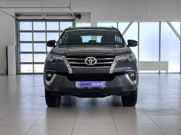 Toyota Fortuner II с пробегом 2019 года, цена 3 990 000 рублей, 76110 км, внедорожник, Автокод Объявления