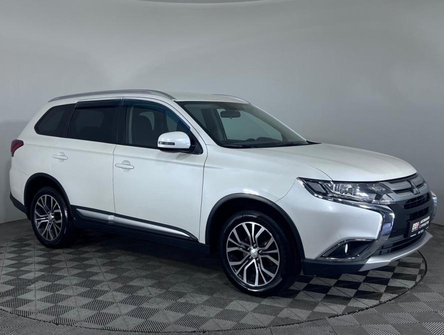 Mitsubishi Outlander III Рестайлинг 2 Ростов-на-Дону  - изображение 3