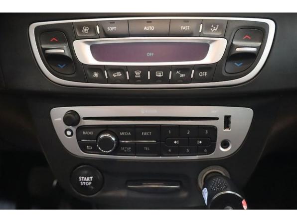 Renault Fluence I Рестайлинг с пробегом 2013 года, цена 785 000 рублей, 169781 км, седан, Автокод Объявления