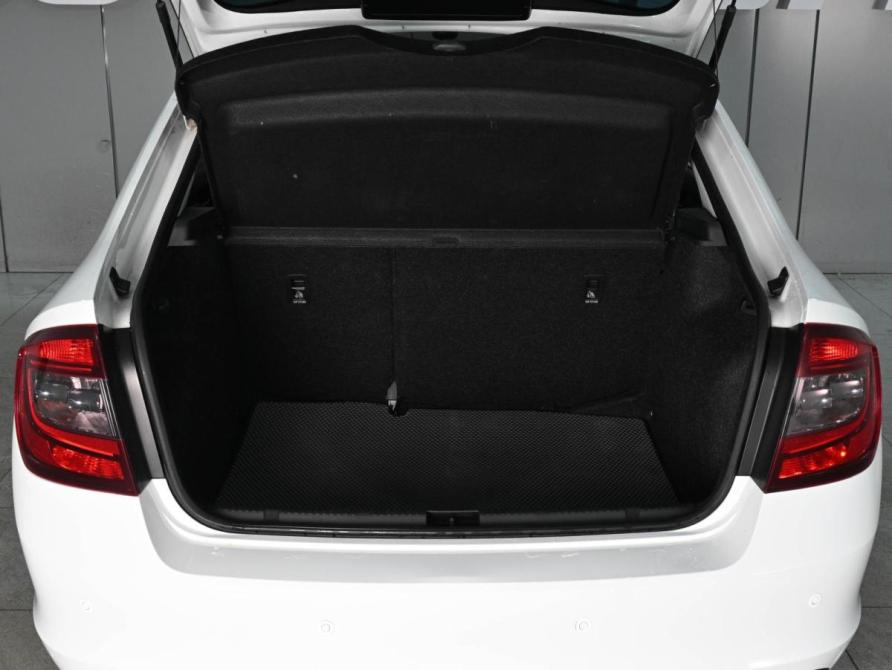 Skoda Rapid I Рестайлинг Ростов-на-Дону  - изображение 16