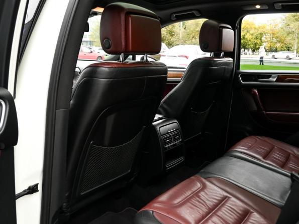 Volkswagen Touareg II с пробегом 2011 года, цена 2 199 000 рублей, 395052 км, внедорожник, Автокод Объявления
