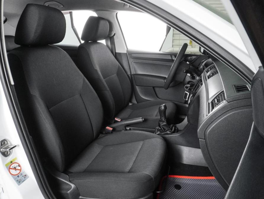 Skoda Rapid I Рестайлинг Воронеж  - изображение 8