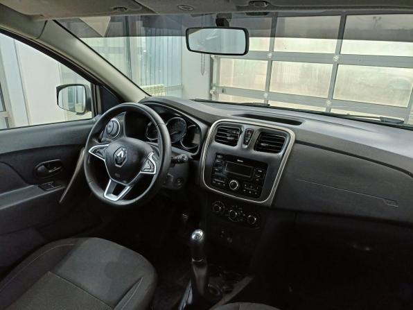 Renault Sandero II Рестайлинг с пробегом 2019 года, цена 853 000 рублей, 60000 км, хэтчбек, Автокод Объявления