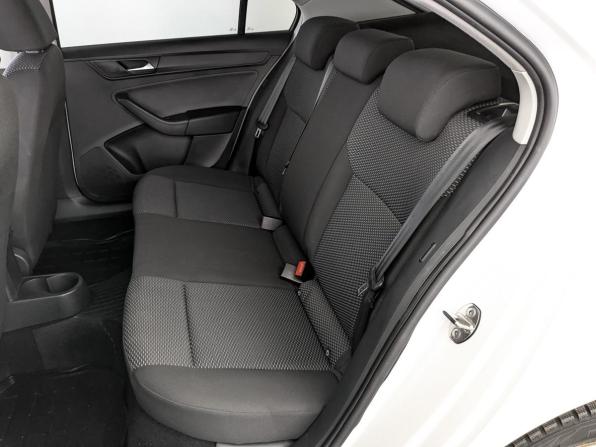 Volkswagen Polo VI с пробегом 2022 года, цена 1 679 000 рублей, 89293 км, лифтбек, Автокод Объявления