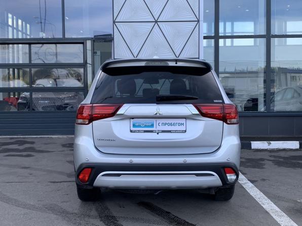Mitsubishi Outlander III Рестайлинг 3 с пробегом 2021 года, цена 3 349 000 рублей, 19070 км, внедорожник, Автокод Объявления