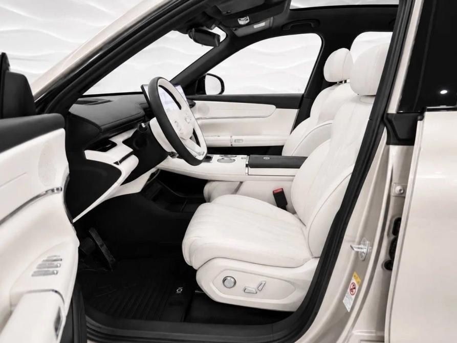 Changan Qiyuan Q07 Кемерово  - изображение 7