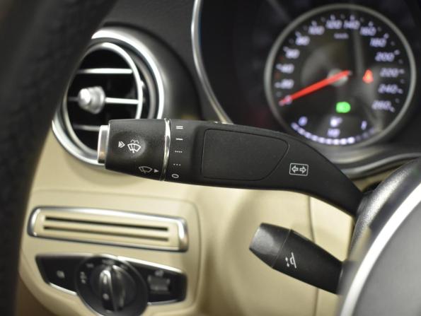 Mercedes-Benz C-Класс IV (W205) Рестайлинг с пробегом 2019 года, цена 3 359 900 рублей, 105122 км, купе, Автокод Объявления