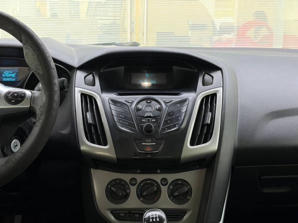 Ford Focus III с пробегом 2013 года, цена 579 000 рублей, 362759 км, седан, Автокод Объявления