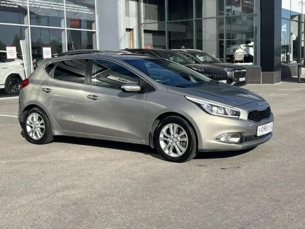 Kia Ceed II с пробегом 2014 года, цена 998 000 рублей, 160191 км, хэтчбек, Автокод Объявления
