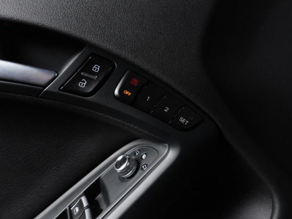 Audi A5 I (8T) Рестайлинг с пробегом 2016 года, цена 2 699 000 рублей, 71738 км, кабриолет, Автокод Объявления