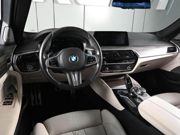 BMW 5 серии VII (G30/G31/G38) с пробегом 2019 года, цена 4 379 000 рублей, 180201 км, седан, Автокод Объявления