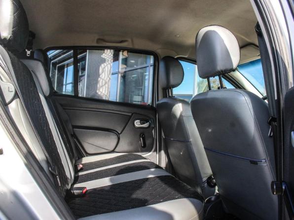 Renault Sandero I с пробегом 2013 года, цена 700 000 рублей, 137000 км, хэтчбек, Автокод Объявления