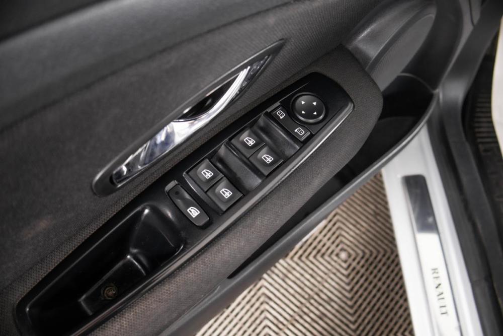 Renault Fluence I Рестайлинг Пермь  - изображение 21