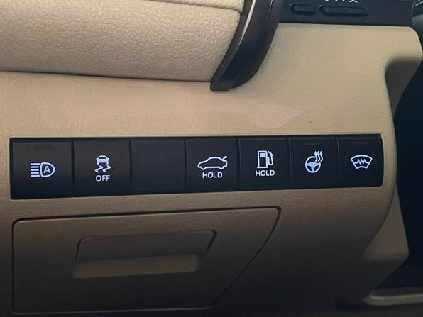 Toyota Camry VIII (XV70) с пробегом 2019 года, цена 2 790 000 рублей, 136002 км, седан, Автокод Объявления