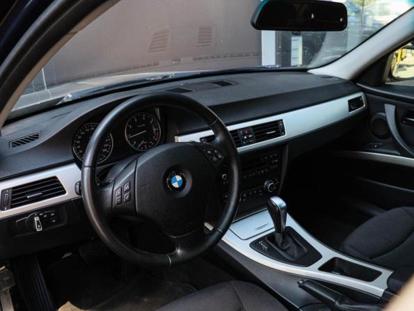 BMW 3 серии V (E90/E91/E92/E93) Рестайлинг с пробегом 2011 года, цена 950 000 рублей, 328425 км, седан, Автокод Объявления